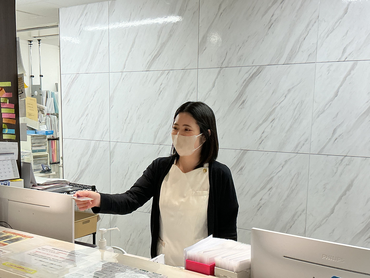 整形外科クリニックの受付で一緒に働きませんか？