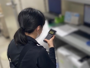 時給￥1,250×4ｈの時短勤務☆日本橋三越内での館内搬送業務☆zoom面接☆入社お祝い金￥5,000