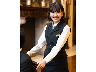 結婚式を一緒に創り上げましょう　エスプリ・ド・ナチュール　ブライダルサービススタッフ　週1日～土日のみOK　未経験者歓迎　初アルバイト歓迎　同年代が多いので馴染みやすい　ガクチカ！就活でも評判いいです