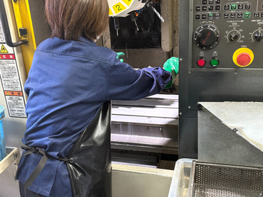 簡単な軽作業！授業前・後にちょっと働きませんか？