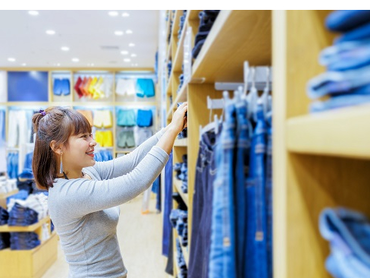 【時給1600円+交通費】セレクトショップでアパレル販売／神戸三田アウトレット／未経験・学生OK／ehlap563