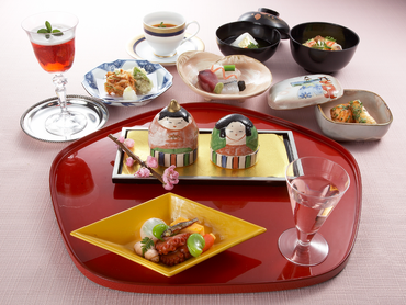 あべのハルカス１４階・老舗日本料理店での接客・ホールスタッフ