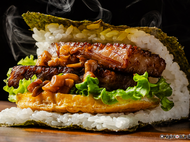 【時給1350円スタート！】旅立ちの場所から、「おにぎりバーガー」を世界へ<販売スタッフ>