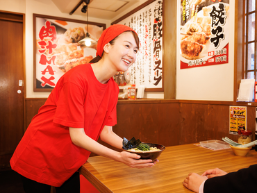 【週2日　1日3時間から！】まかないあり！駅チカで働く家系ラーメン店のホールスタッフ