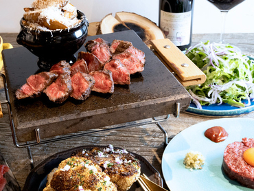 うめきたグリーンプレイス◆昼cafe／夜ビストロ（フレンチ）のホールスタッフ