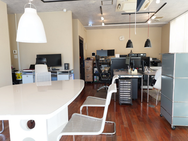 週1日～OK！金融機関や不動産会社、税理士・司法書士志望の学生にも最適。働きながら学べるお仕事です。