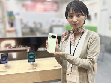 ドコモショップ学生スタッフ募集★就活に生かせるスキルが身につく!!＜高時給1500円/安定シフトでしっかり稼げます＞