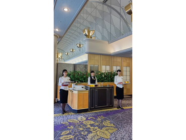 【短期】クリスマスディナーショー他、年末年始ホテル催事でのお仕事