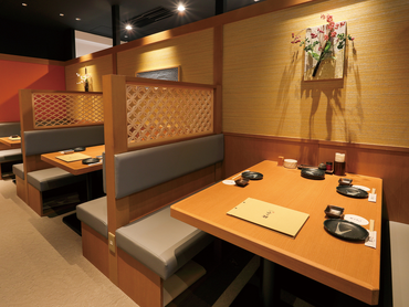 【梅田駅すぐ】シフト自由×まかない付き！人気居酒屋で楽しくバイト♪未経験歓迎◎昇給あり＆接客スキルも習得可！