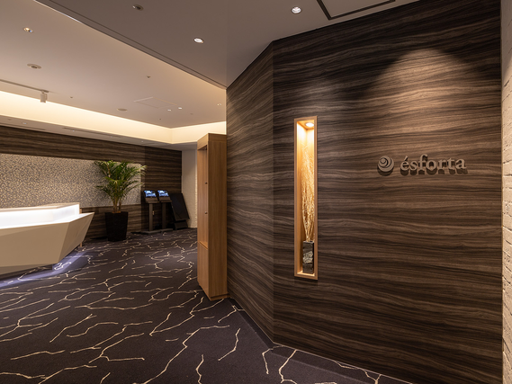 【エスフォルタ渋谷】フロントスタッフ募集の詳細画像