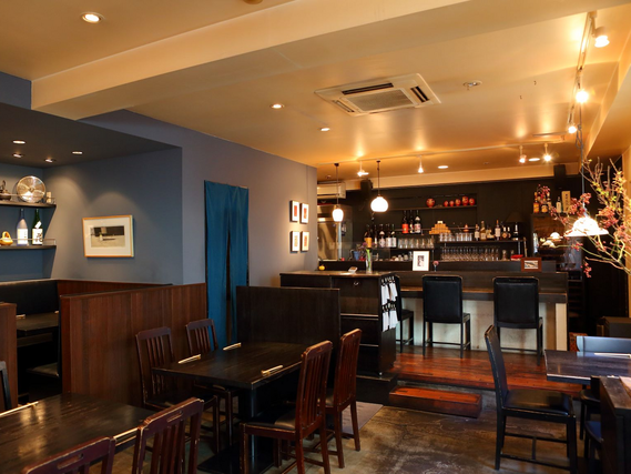 表参道駅スグ｜髪型・髪色自由｜2週間毎シフトで柔軟な働き方ができる◎の詳細画像