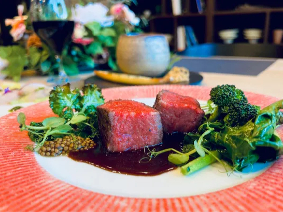 【未経験歓迎!!】南大沢 レストランAtelier キッチンスタッフ 17時～勤務できるスタッフ大募集!!オシャレな店内のオーガニックレストランで働いてみませんか？地元の食材の旨みを活かしたオーガニックレストラン Googleマップ☆4.4の詳細画像