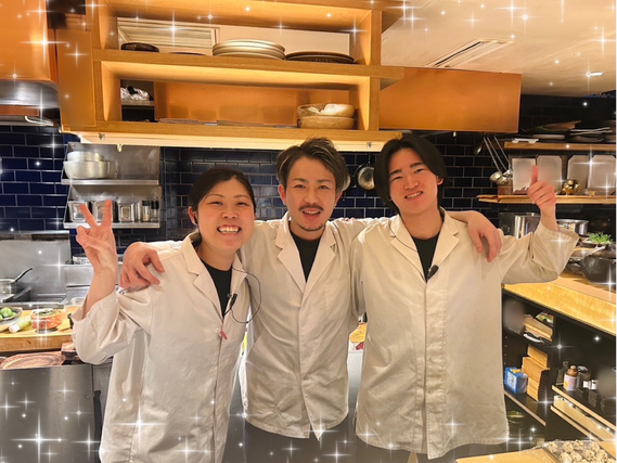 学業都合の週0もOK◆SNSで話題のお店◆隠れ家和食店《南渋谷なみの上》ホールスタッフ【1日4時間～】の詳細画像