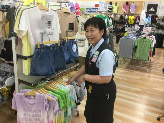 【学生アルバイト】アル・プラザ　高槻店　学生アルバイトの衣料品売場／接客・販売／レジの詳細画像