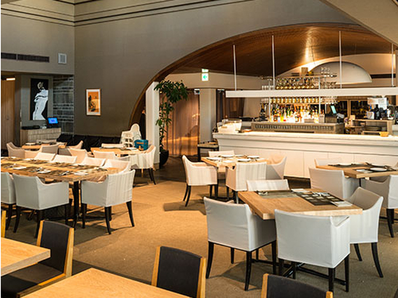 【週1日〜】【1日4時間〜】バイトデビューも大歓迎！おいしいまかない付｜AWkitchen TOKYO 新丸ビルの詳細画像