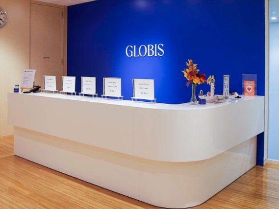 【ガクチカでアピールできる！】新大阪駅直結♪ビジネススクールの授業準備（簡単な教室清掃・印刷準備)【大阪で週1,2日～】の詳細画像