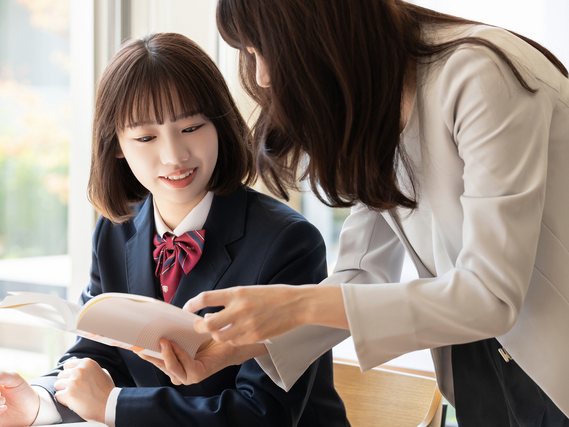 オープニングスタッフ【西鉄白木原駅直結】映像授業アシスタントアドバイザー（週１日～OK！）の詳細画像