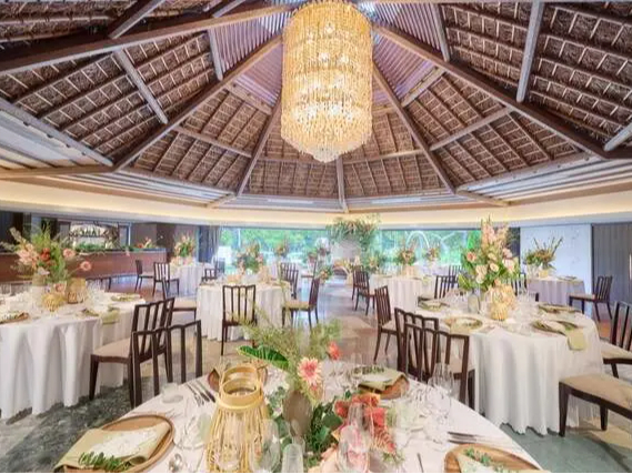 【短期】クリスマスディナーショー他、年末年始ホテル催事でのお仕事の詳細画像