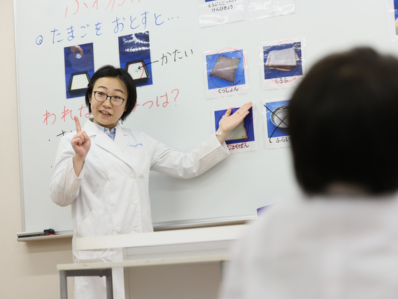 ベネッセ サイエンス教室 用賀教室　実習アシスタント大募集！子どもの学びのサポートをお願いします！　週1日、１日１コマから勤務OK！私服勤務◎の詳細画像