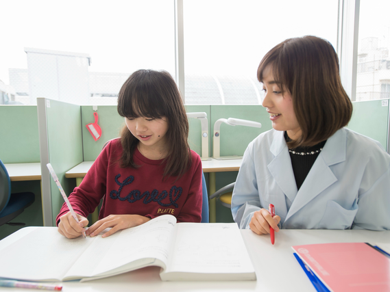 ユリウス多摩センター教室　個別指導塾の指導者　【週1日～OK・未経験でも安心の研修制度あり】の詳細画像