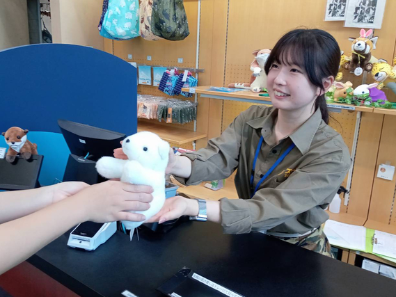 【激レアバイト】よこはま動物園ズーラシア内ショップでの販売・接客（未経験歓迎）の詳細画像