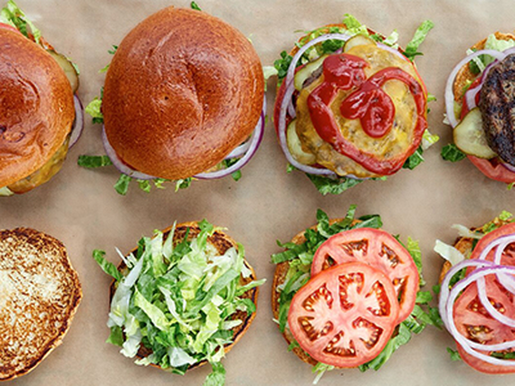 【週1日〜】【1日4時間〜】バイトデビューも大歓迎！おいしいまかない付｜THE COUNTER　東京ミッドタウン六本木の詳細画像