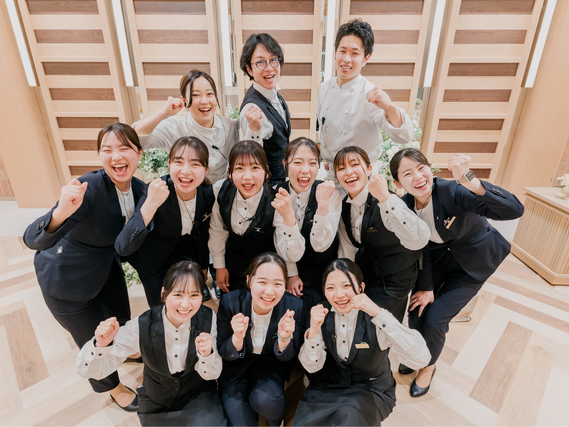 ＼週1＆4H～OK・未経験歓迎！／完全貸切の結婚式場で接客＆サービスのお仕事♪駅チカ◎【充実の研修制度！安心できる環境で身に着くスキルは将来にも役立つ】の詳細画像