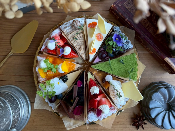 タルト専門店の販売スタッフ｜お菓子の試食あります。｜感性を磨ける洋菓子店の詳細画像