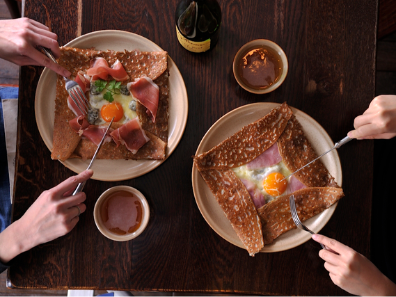 フレンチ/ホールスタッフ/フランス・ブルターニュ地方の伝統料理専門店/渋谷区の詳細画像