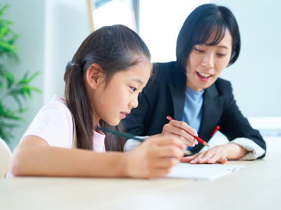 ＼週1・未経験OK！授業と両立◎／【不登校・発達障害・高校中退の生徒】学び直しと心をサポートする塾講師募集！の詳細画像