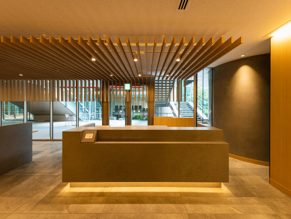 【エスフォルタ六本木】フィットネスクラブ　フロント受付事務の詳細画像