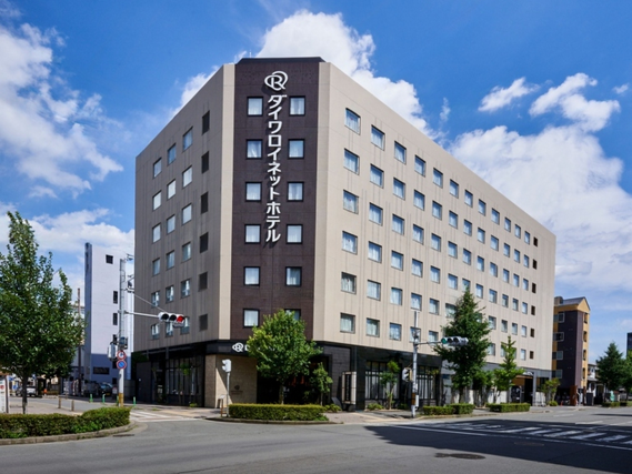 ＼ホテルスタッフ募集！／フロント、ロビーアテンド等で接客スキルが学べます✻未経験者歓迎♪多言語スキルも活かせる職場です！の詳細画像